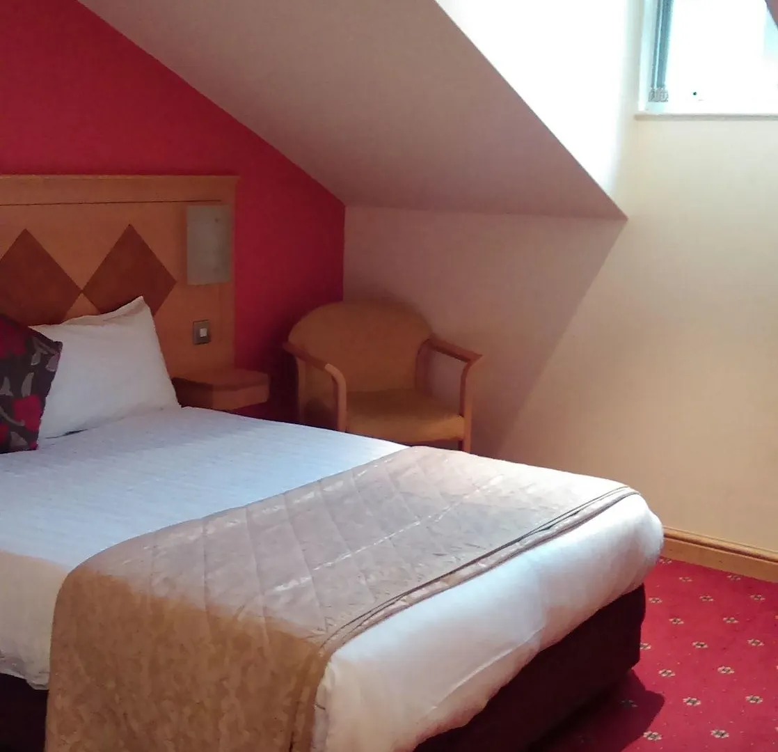 Corn Mill Lodge Hotel Leeds  3*, Leeds (West Yorkshire)