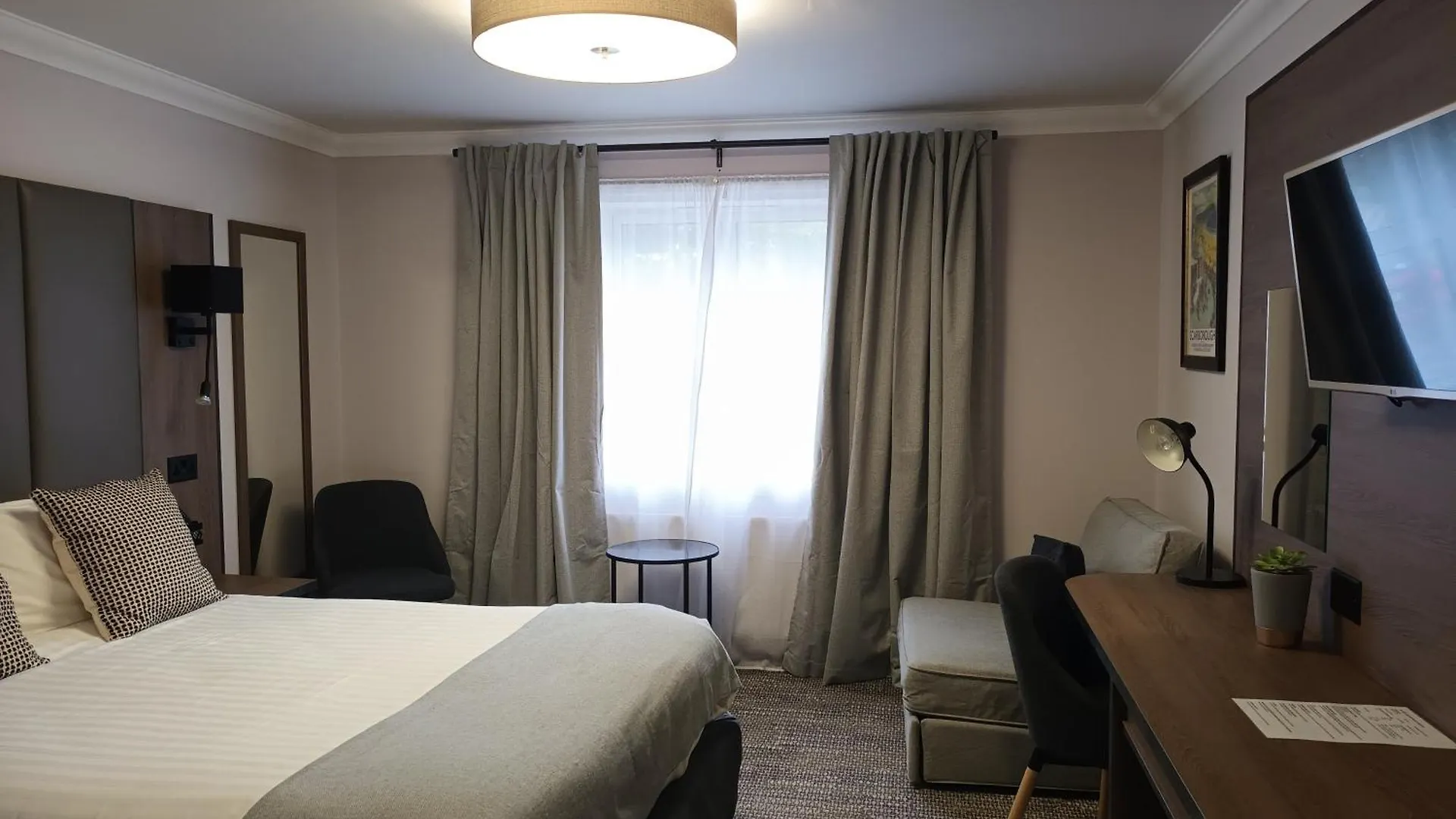 Corn Mill Lodge Hotel Leeds
