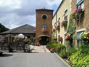 ***  Corn Mill Lodge Hotel Leeds  United Kingdom